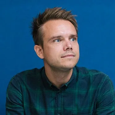 F1199e1b 7cb0 42ca 8a54 29424ed876ec medium