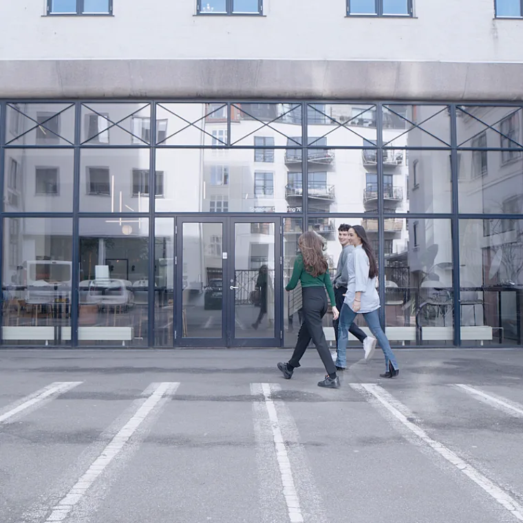 Twenty Three entrance